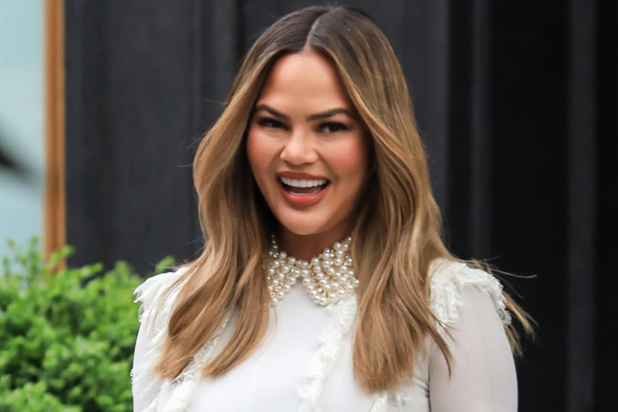 chrissy teigen net worth